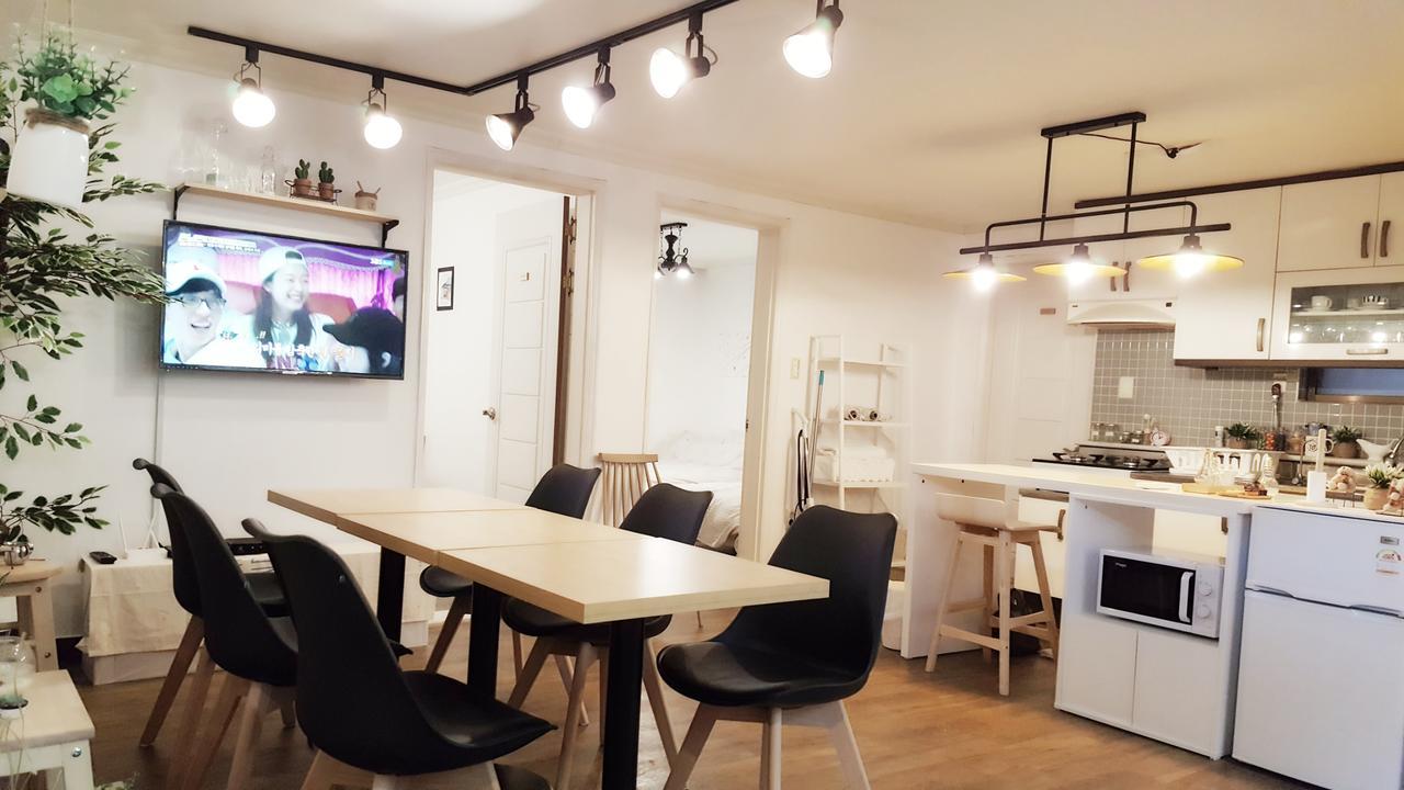 Hongdae Mainstreet Two Room House Seoel Buitenkant foto
